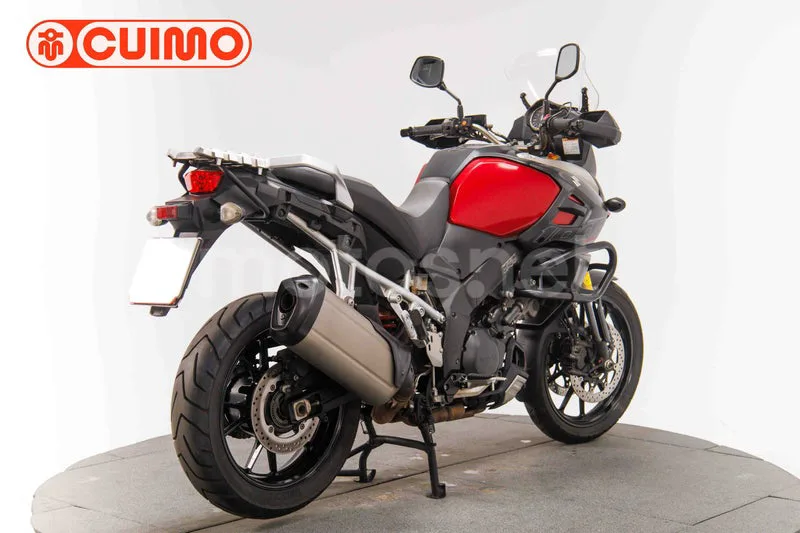 Suzuki V-Strom 1000 - Vista 4