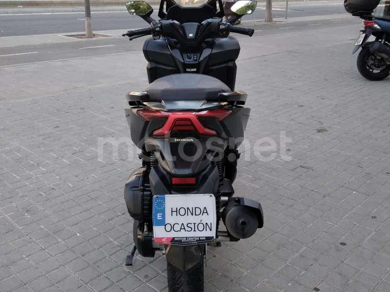 Honda Forza 125 - Vista 5
