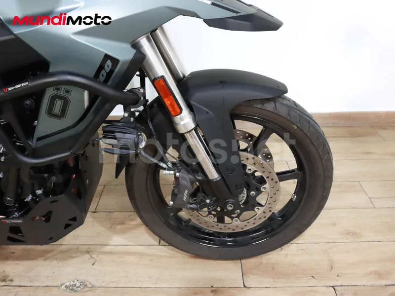 Suzuki V-Strom 800 - Vista 44