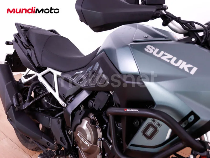Suzuki V-Strom 800 - Vista 48