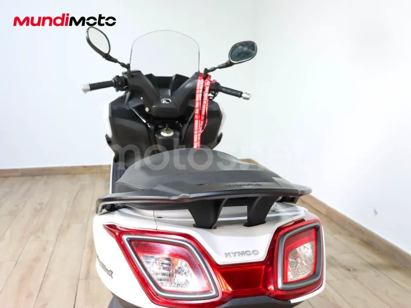 Kymco Super Dink 125 - Vista 9