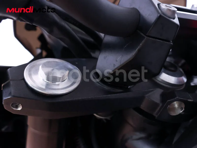 Kawasaki Z800 - Vista 40
