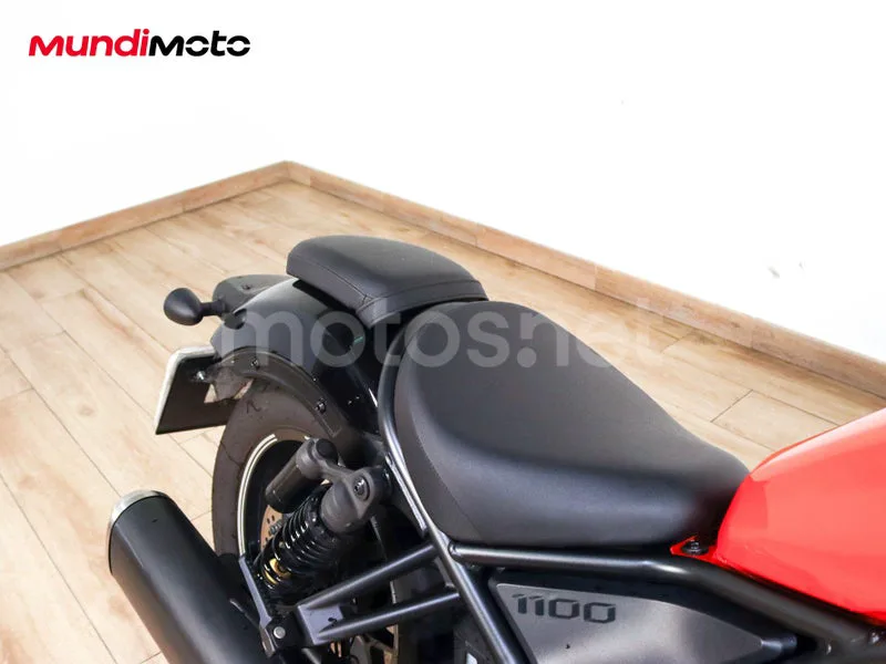 Honda Rebel 1100 - Vista 32
