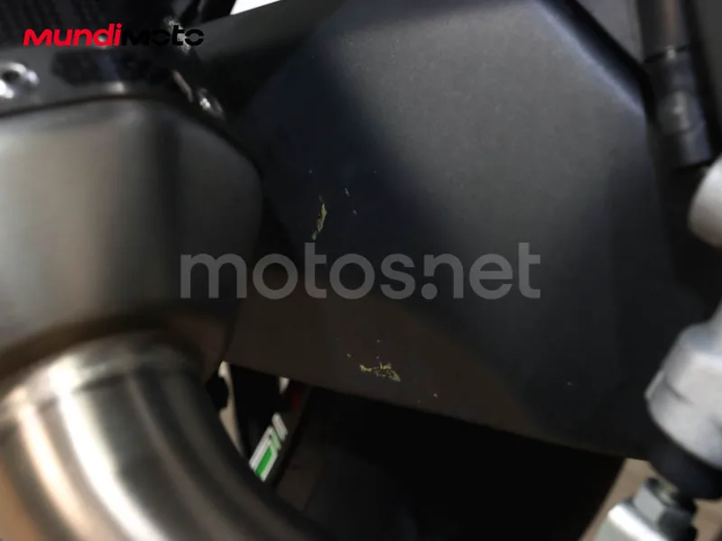 Kawasaki Z1000 - Vista 15