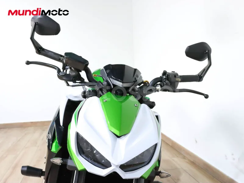 Kawasaki Z1000 - Vista 5