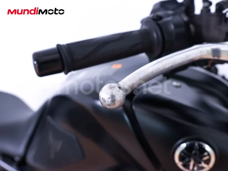 Yamaha MT-09 - Vista 26