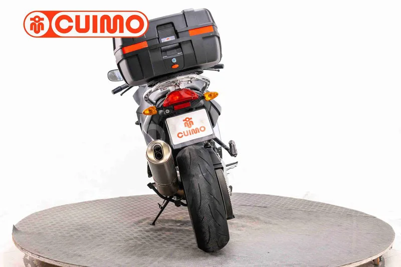 BMW F 800 ST - Vista 11