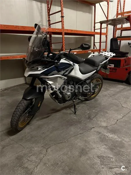 CFMOTO 800MT - Vista 10