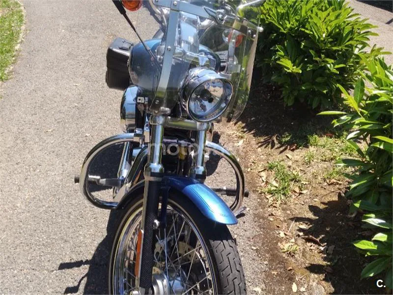 Harley-Davidson Sportster 1200 Custom - Vista 7