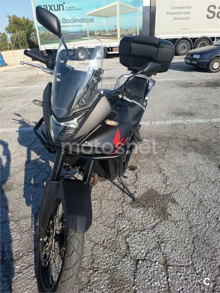 Honda XL750 Transalp - Vista 4