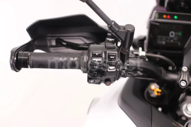 Yamaha Tracer 9 - Vista 8