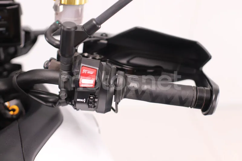 Yamaha Tracer 9 - Vista 9