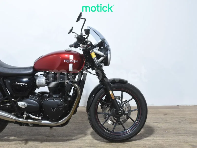Triumph Street Twin - Vista 4