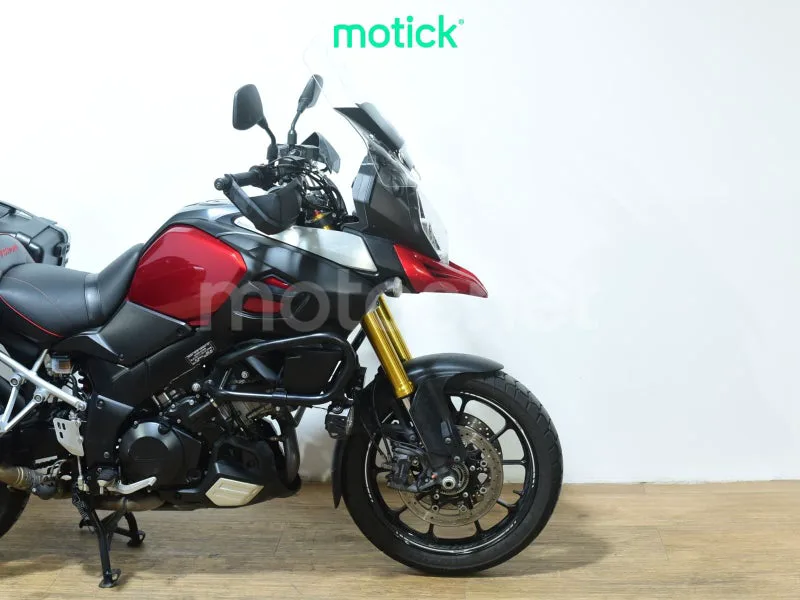 Suzuki V-Strom 1000 - Vista 4