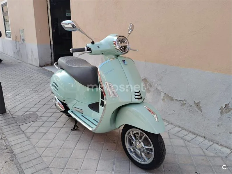 Vespa GTS 300 4800 € 2024 Madrid - 2
