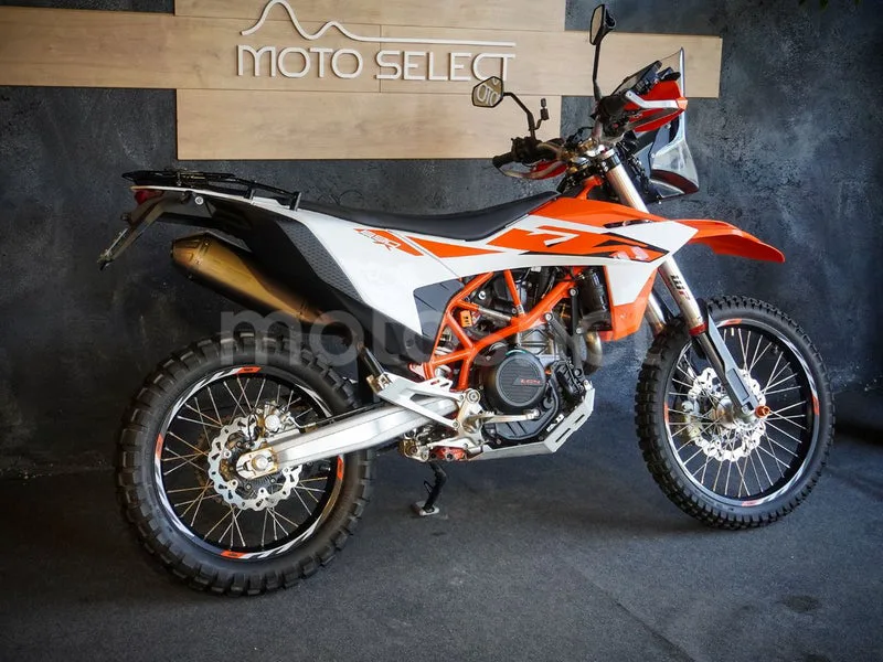 KTM 690 Enduro R - Vista 14
