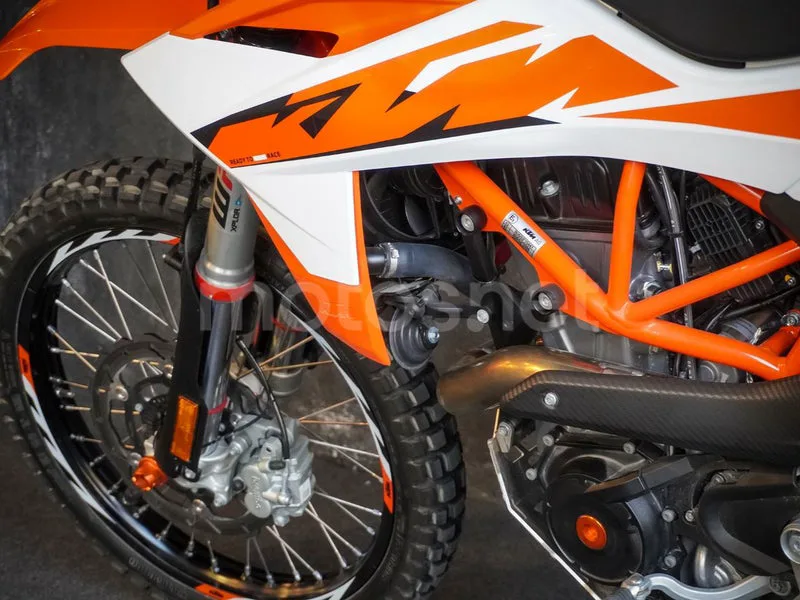 KTM 690 Enduro R - Vista 19