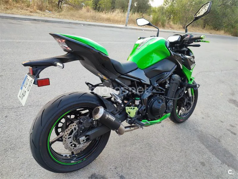 Kawasaki Z900 - Vista 8