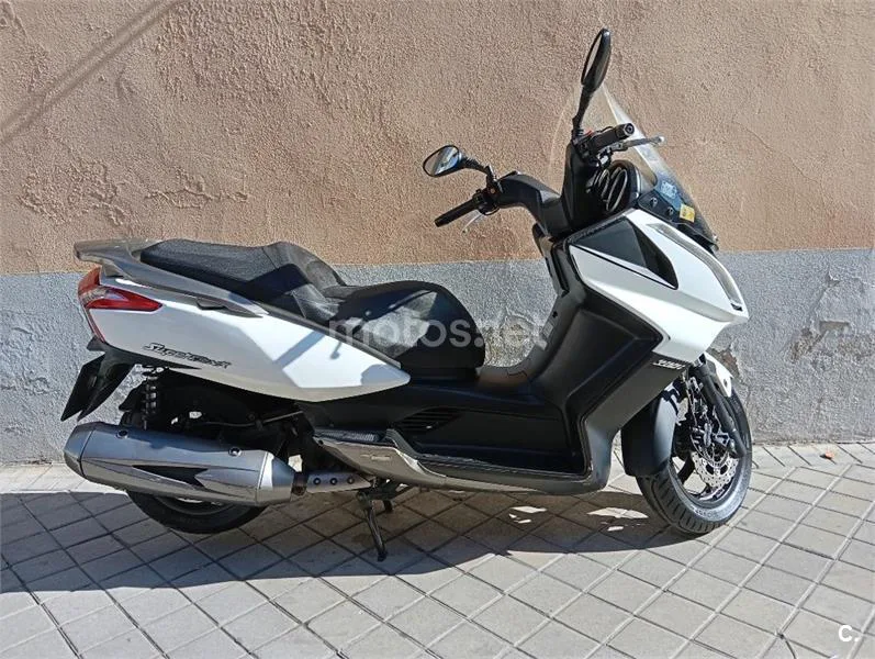 Kymco Super Dink 300 2100 € 2014 Madrid - 1