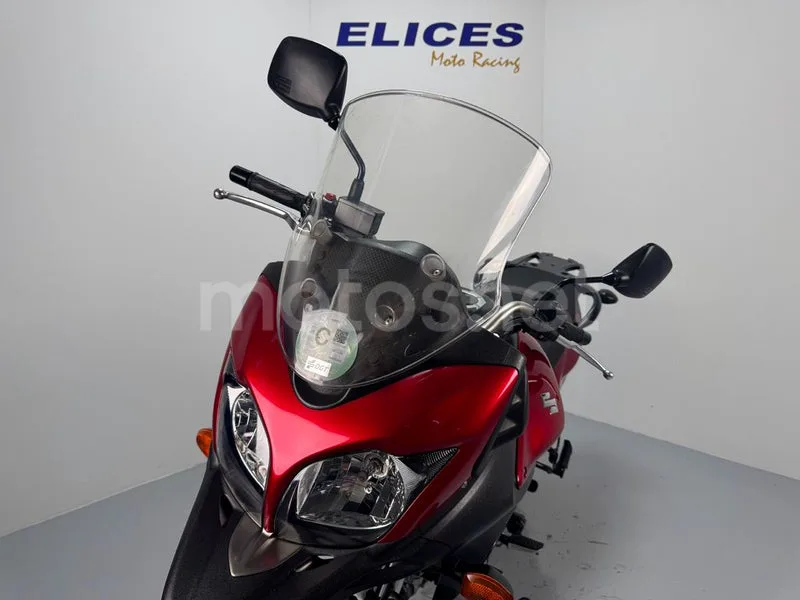 Suzuki V-Strom 650XT - Vista 4