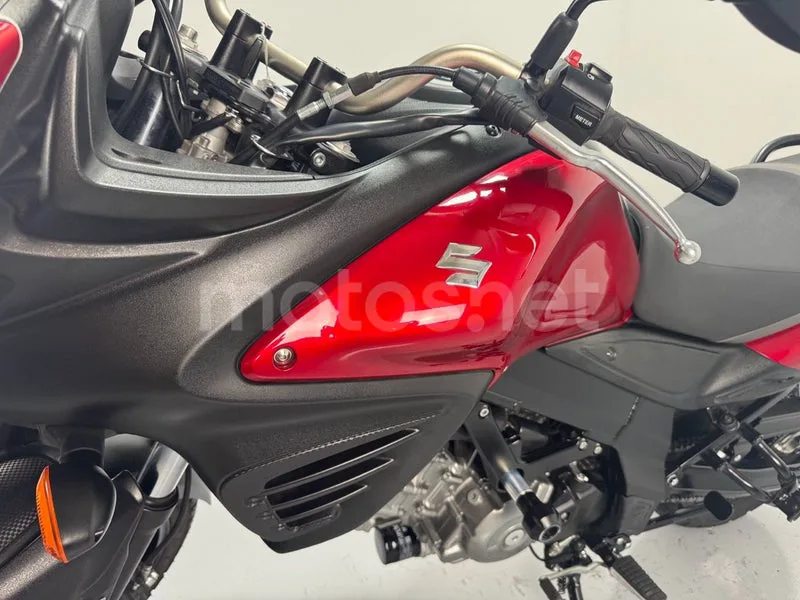 Suzuki V-Strom 650XT - Vista 5