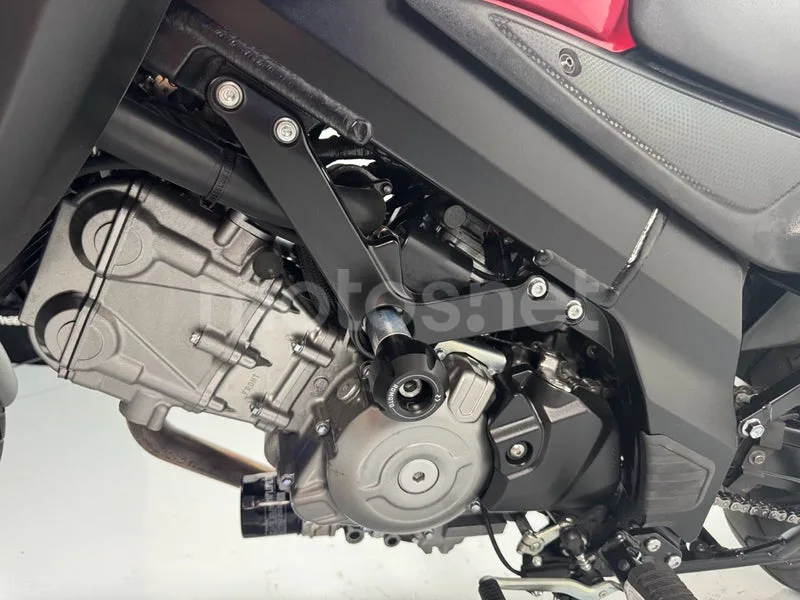 Suzuki V-Strom 650XT - Vista 6