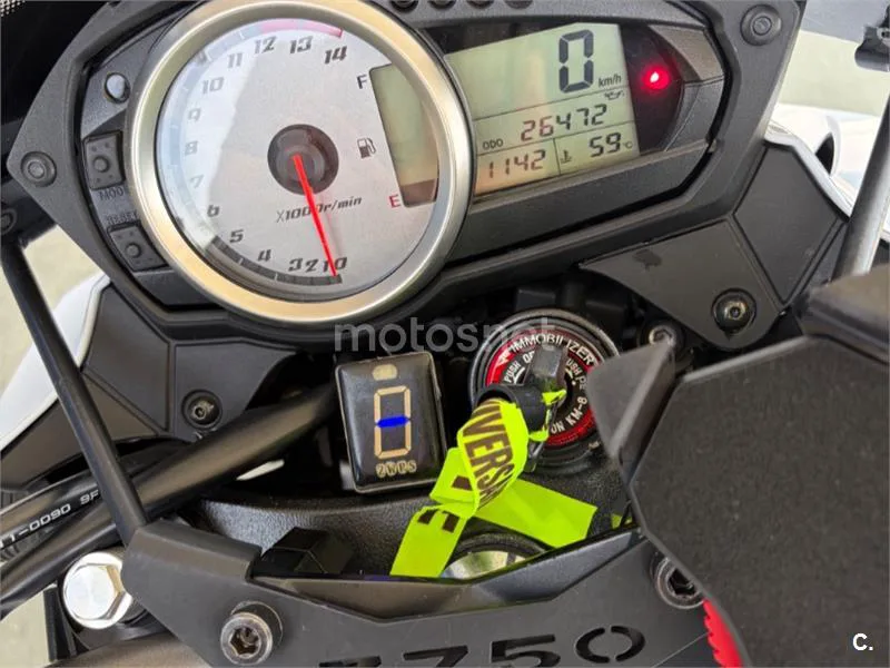 Kawasaki Z750 - Vista 6