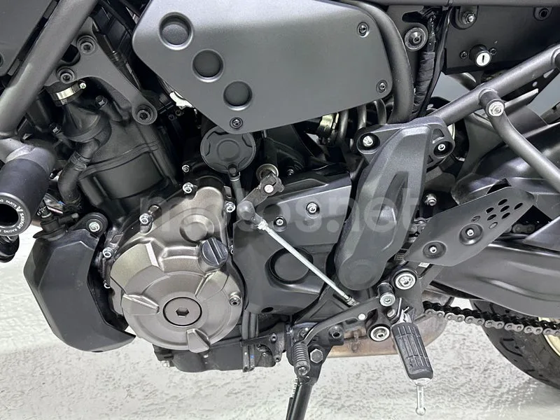 Yamaha XSR700 - Vista 22