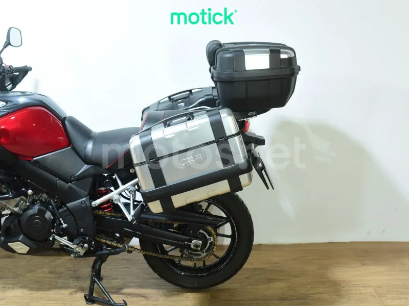 Suzuki V-Strom 1000 - Vista 9