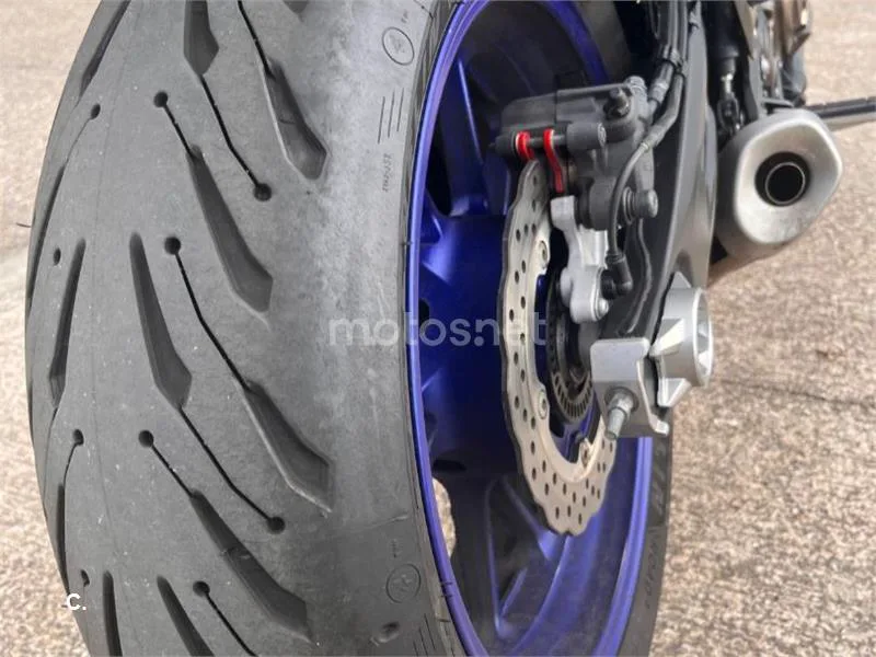 Yamaha MT-07 - Vista 3