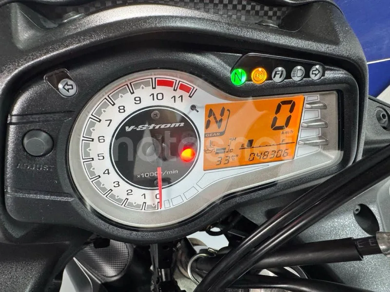 Suzuki V-Strom 650 - Vista 19