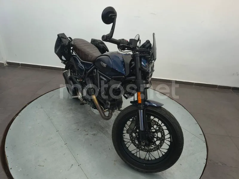 Ducati Scrambler - Vista 13