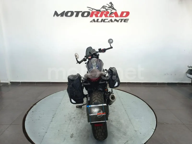 Ducati Scrambler - Vista 15