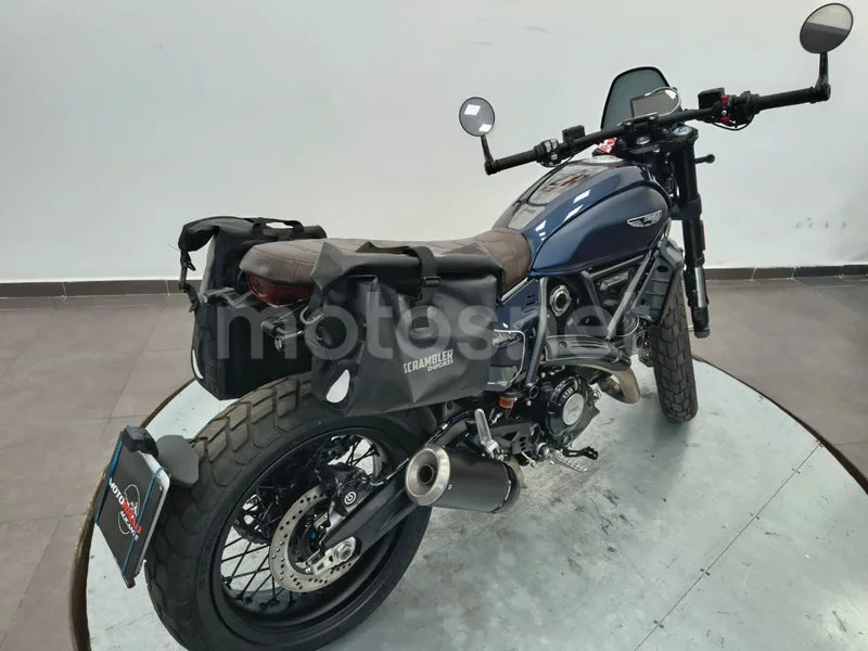 Ducati Scrambler - Vista 3