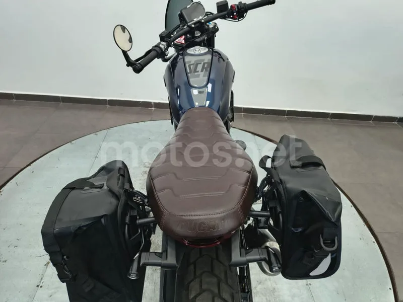 Ducati Scrambler - Vista 4