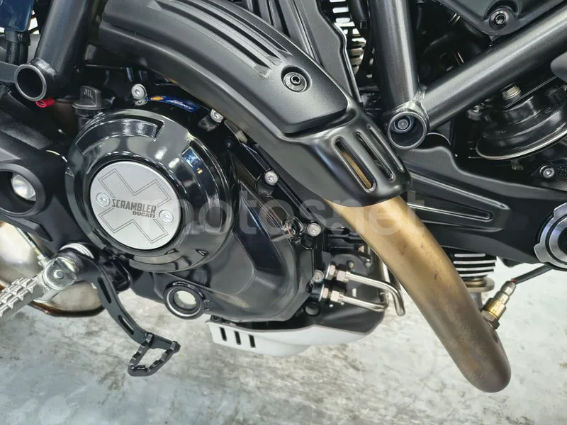 Ducati Scrambler - Vista 9