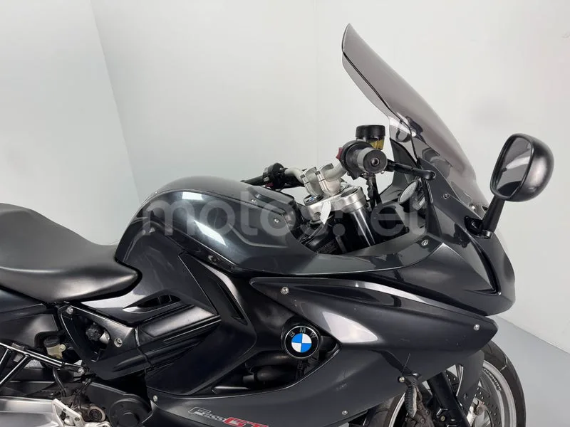 BMW F 800 GT - Vista 3