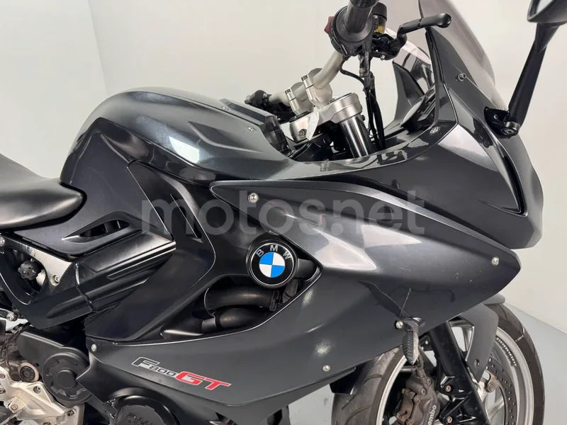 BMW F 800 GT - Vista 4