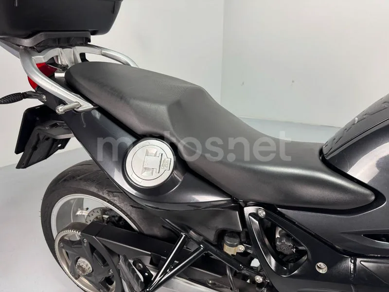 BMW F 800 GT - Vista 7