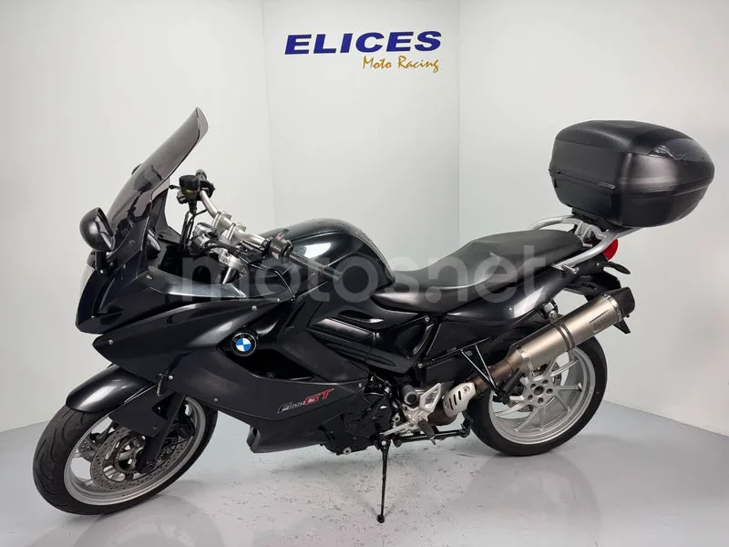 BMW F 800 GT - Vista 10
