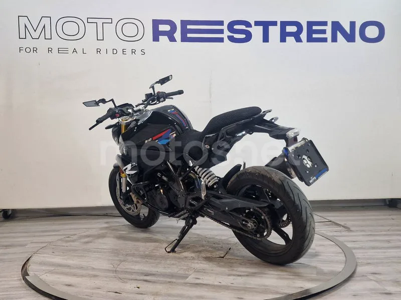BMW G 310 R - Vista 3