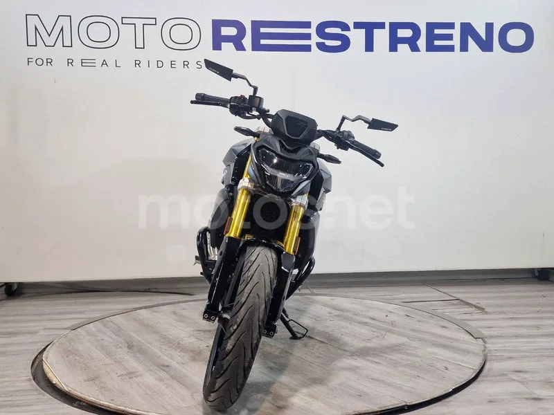 BMW G 310 R - Vista 4