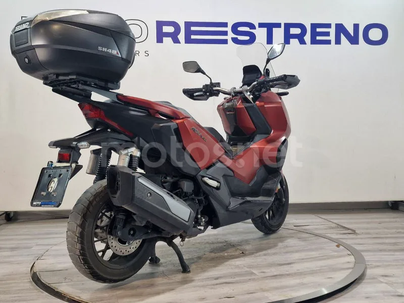 Honda ADV350 - Vista 7