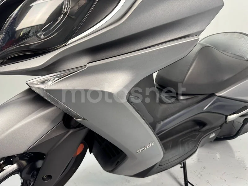 Kymco Super Dink 350 - Vista 13