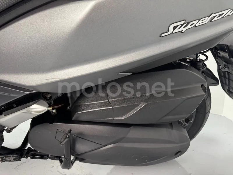 Kymco Super Dink 350 - Vista 15