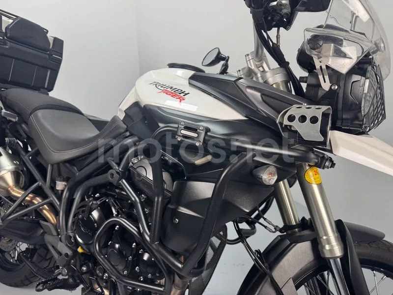 Triumph Tiger 800 XC - Vista 4