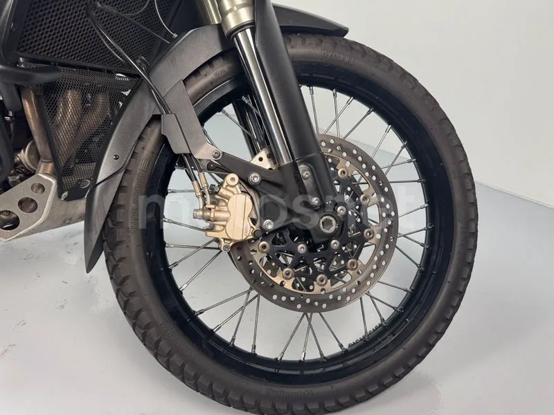 Triumph Tiger 800 XC - Vista 5