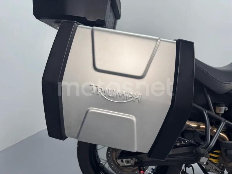 Triumph Tiger 800 XC - Vista 9