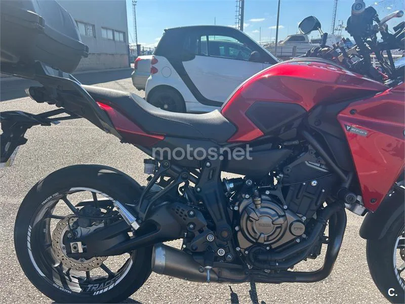 Yamaha MT-07 - Vista 8