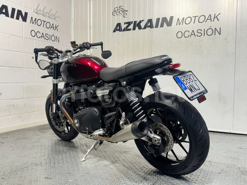 Triumph Speed Twin 1200 - Vista 4